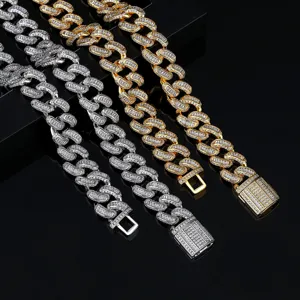 Cadenas de eslabones cubanos con diamantes en oro y plata para estilo hip hop streetwear.
