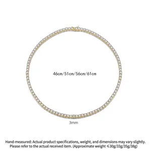 Vista detallada del collar tennis de circón chapado en oro de 3 mm con varias longitudes
