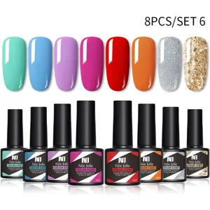 Professionele acht-delige gel nagellak set met levendige kleurstalen en glitter afwerkingen