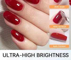 Vue détaillée du gel à ongles rouge brillant, anti-rayures et haute luminosité