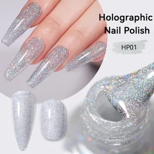 Detail van professionele holografische zilveren nagellak met een prachtig sprankelend effect