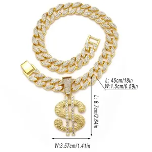 Goldene Strass Kubanische Kette Haustier Halsband Detailansicht mit Anhänger und Maßen.