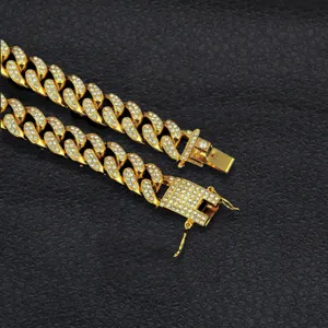 Collana catena cubana Miami placcata in oro con diamanti per uomo in stile hip-hop