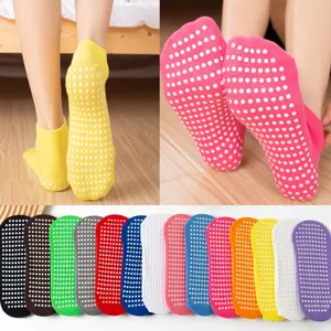 Calze da Yoga Antiscivolo per Uomo Donna Calzini con Grip Calze da Trampolino Antiscivolo Calzini da Pavimento Interno Traspiranti