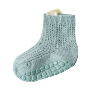 Leichte atmungsaktive Baby-Netzsocken mit rutschfesten Silikonsohlen für Kleinkinder