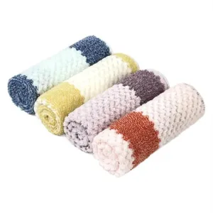 Set of 4 highly absorbent microfiber coral fleece kitchen dishcloths in mixed colors.