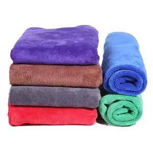 Thickened absorbent microfiber car wash towels in multiple colors