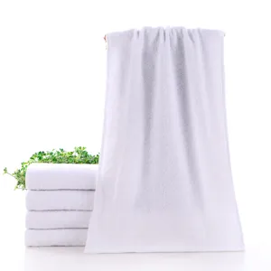Asciugamani in cotone bianco monouso premium per uso professionale in hotel, spa e bagno