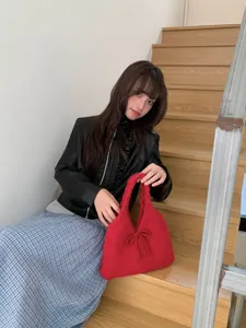 Red knitted bow handbag Japanese style autumn winter cute underarm bag for women