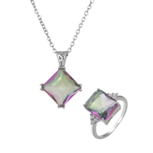 Parure de bijoux élégante avec cristal carré arc-en-ciel, collier et bague assortis