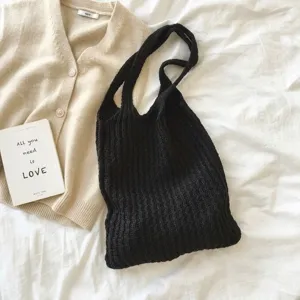Handmade black large capacity knitted tote bag for summer vacation in lazy style