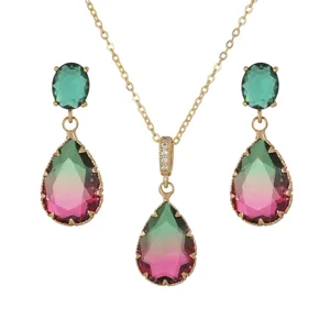 Elegante conjunto de joyas con collar y pendientes de cristal degradado para boda
