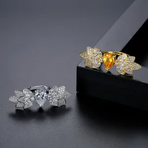 Verstellbare Ringe für Damen mit gelben Kristallen und Zirkonia in Flügelform