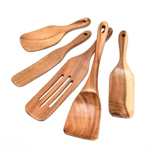 Juego de Espátulas y Cucharas de Cocina de Madera de Acacia Natural Utensilios de Cocina de Teca Antiadherentes para Saltear Esparcidor de Madera Artesanal Paleta de Arroz Cuchara de Sopa Con Agujero Para Colgar