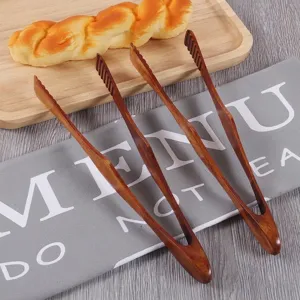 Premium Japanse houten voedseltangenset voor het serveren van brood en verse salade