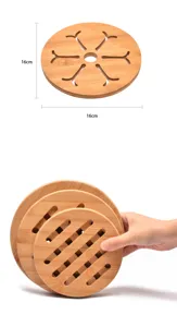 Detailed view of hollowed bamboo heat-resistant trivet set with 16cm diameter dimension marks