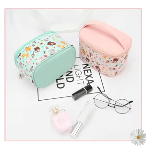 Tragbare PU Kosmetiktasche mit süßem Tierdruck, große Make-up Organizer Tasche für Reisen und Alltag
