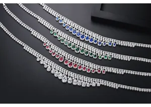 Elegantes collares de borlas de circonio multicolor para vestidos de fiesta.