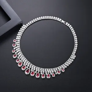 Collar retro plateado con circonitas rojas en forma de gota para banquetes