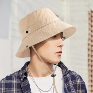 Cappello da Pescatore Protezione Solare Outdoor Uomo Asciugatura Rapida Traspirante Bucket Hat Con Corda Antivento Tesa Larga Safari per Pesca Trekking Viaggio