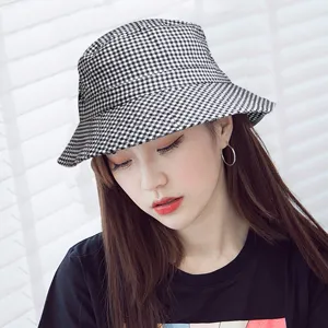 Chapeau bob à carreaux noir et blanc classique pour protection solaire d'été