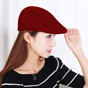 Vintage red and black houndstooth pattern beret hat with warm lining for outdoor hunting