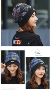 Vista multiangular de gorro turbante con estampados, pliegues elegantes y diseño floral