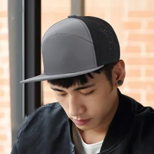 Cappellino da baseball hip-hop a tesa piatta traspirante da uomo con pannelli a rete