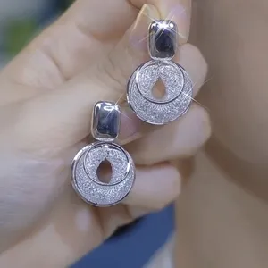 Pendientes de Botón de Malla Redonda Geométrica de la Industria Pesada Europea Adornados con Diamantes de Imitación Joyas de Moda de Diseñador de Personalidad para Mujer