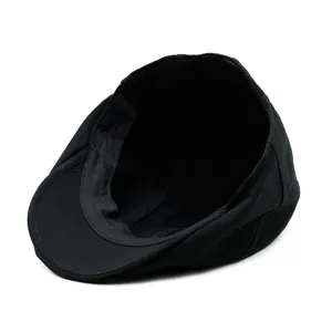 Classic black cotton flat cap beret with short brim for men and women, stylish casual style