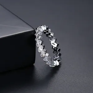 Anillo Geométrico de Rombo de Cobre con Circonia para Mujer Anillo con Incrustaciones de Strass Coloridos Chapado en Oro Plata Joyería Regalo