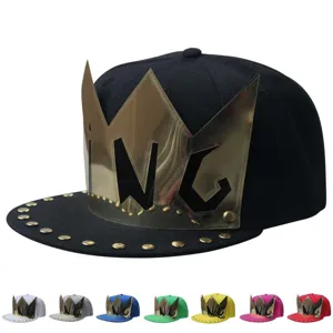 Chapeau Snapback Hip Hop King Queen Couronne Rivet Punk Réglable Bord Plat Casquette de Baseball Streetwear pour Hommes Femmes Fête