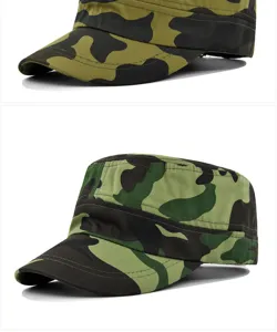 Nahaufnahme und Gesamtansicht einer Camouflage-Flachkopfmütze aus atmungsaktiver Baumwolle.
