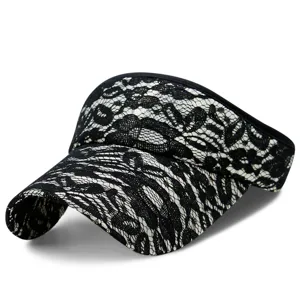 Elegante visera de encaje floral negro para mujer para protección solar en verano