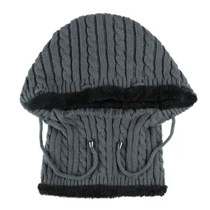 Graue Winter-Stricksturmhaube mit warmem schwarzem Kunstfellfutter für Damen und Outdoor