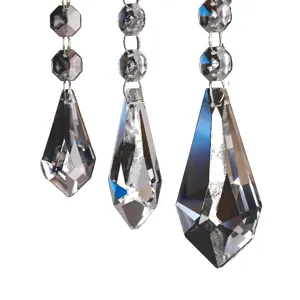 Pendenti in cristallo sfaccettato geometrico per illuminazione domestica e tende di perle.
