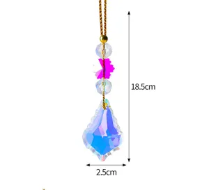 Detailansicht eines Kristall-Tropfenprismas mit Größenangaben von 18,5 cm und 2,5 cm