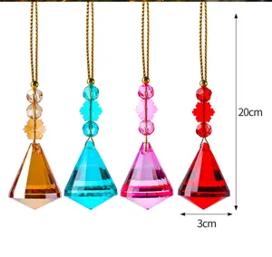 Set van vier gekleurde facet geslepen kristallen kersthangers van 20 cm hoogte nu