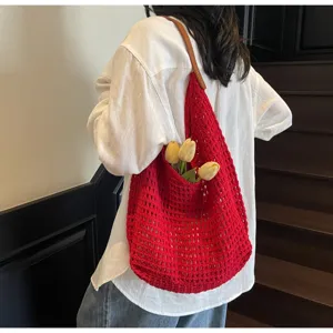 Large capacity red knitted mesh hobo bag with yellow tulips detail for summer fashion