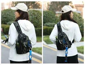 Modella asiatica che indossa una borsa da pesca mimetica impermeabile in un parco all'aperto