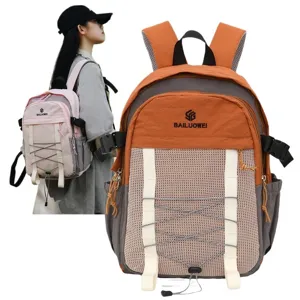 Mochila ligera de senderismo con diseño color-block ideal para deportes y viajes