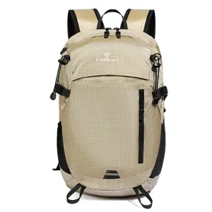 Mochila ligera caqui para exteriores con patrón de rejilla para senderismo y ciclismo