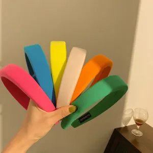 Juego de diademas de esponja ancha en colores caramelo vibrantes para el cabello.