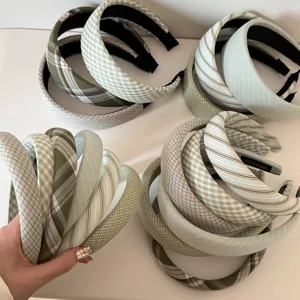Serre-tête en Plaid Coloré de Style Coréen pour Femmes Conception de Sommet Crânien Haut Bandeau Frais et Doux Accessoires de Cheveux