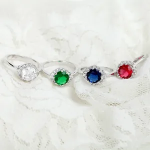Luxe Koperen Zirconia Ring Voor Dames Ronde Slijpvorm Halo Ontwerp Bruiloft Verlovingsring Luxe Glimmende Sieraden Vingerring