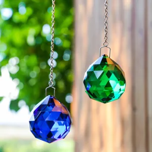 Kristallkugel Prisma Sonnenfänger Regenbogenmacher Hängendes Ornament Fenster Haus Garten Dekor Bunter Glas Prisma Anhänger