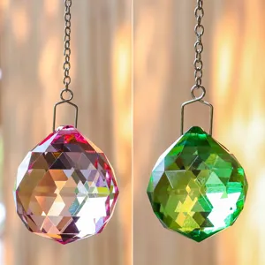 Paar 40mm bunte AB Glas Kristallkugel Prisma Sonnenfänger Anhänger mit hängenden Ketten
