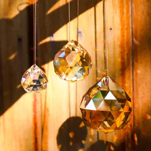 Tres bolas de cristal facetadas color champán para decoración de lámparas y hogar