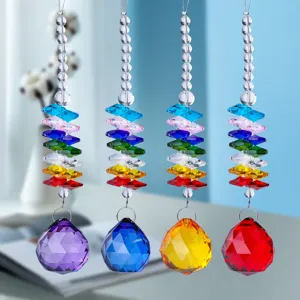Ornement Suspendu Suncatcher en Cristal de Verre Facetté Perles Octogonales Colorées Pendentif Arc-en-Ciel pour Fenêtre Maison Voiture Décoration Bricolage Cadeau