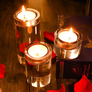 Elegantes K9 Kristall Kerzenhalter Set ideal für romantische Abendessen bei Licht